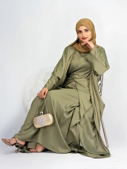 Three piece abaya set