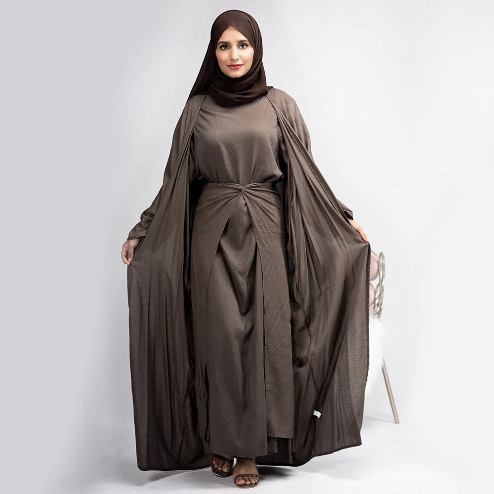 Three piece abaya set