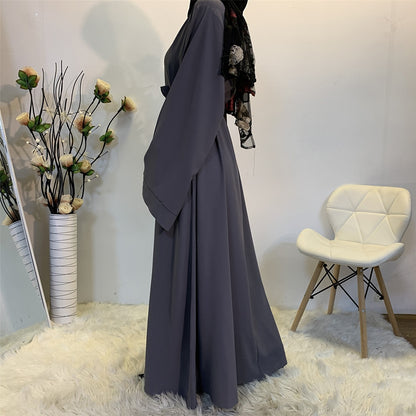 Wide sleeve abaya